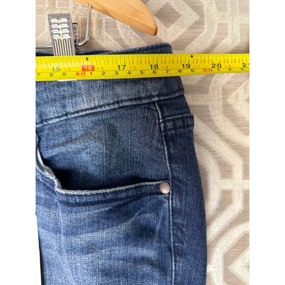 Torrid Jeans Womens 16R Boyfriend Distressed Mid Rise Medium Wash Stretch Denim - Picture 3 of 8